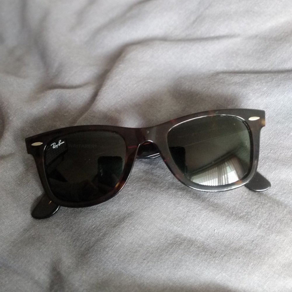Ray Bans - Picture 5 of 5